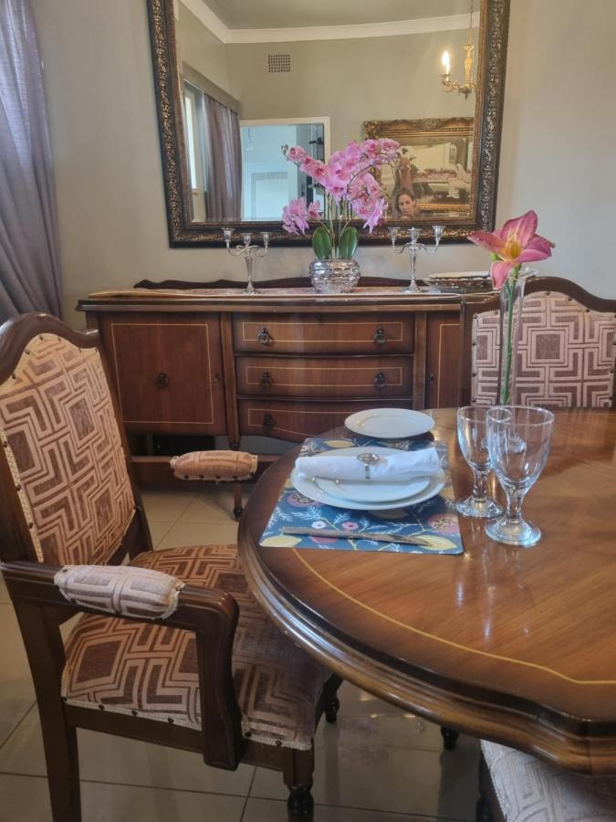 Isabel'S B & B Krugersdorp Exteriör bild