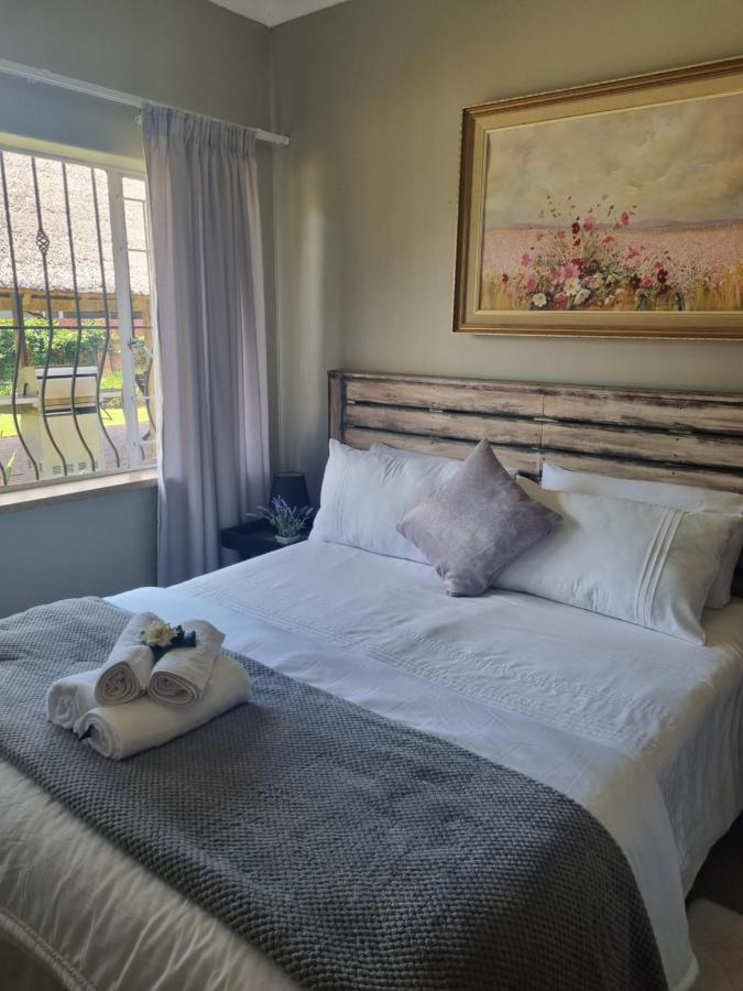 Isabel'S B & B Krugersdorp Exteriör bild