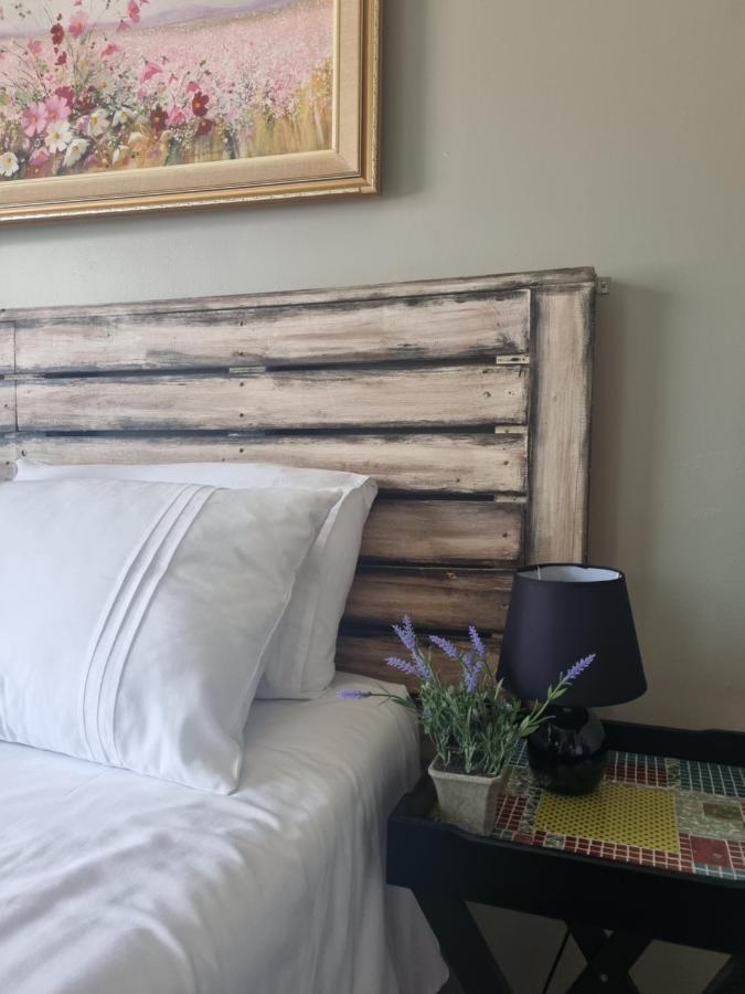 Isabel'S B & B Krugersdorp Exteriör bild