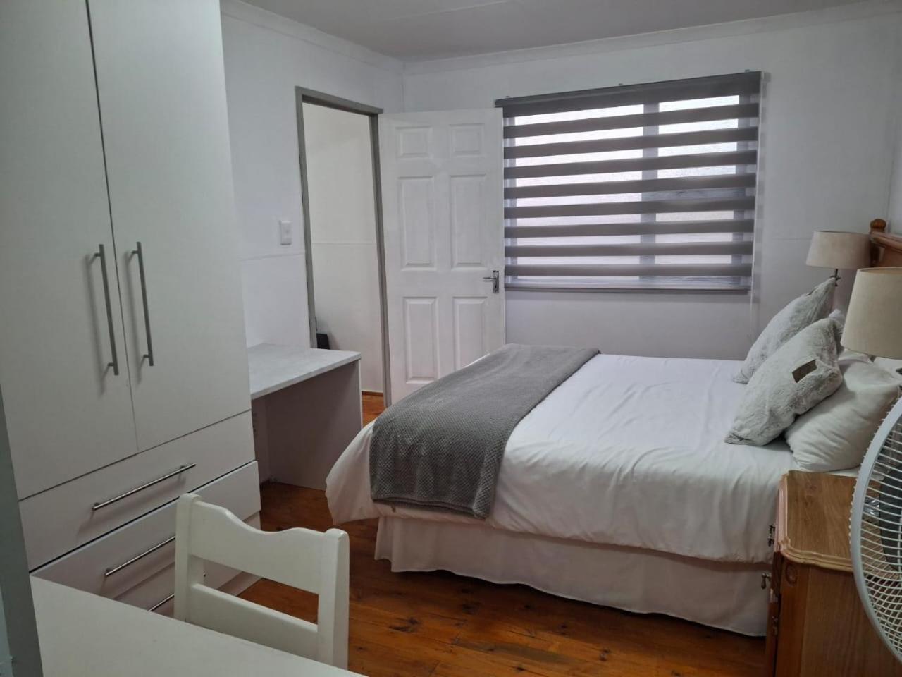 Isabel'S B & B Krugersdorp Rum bild